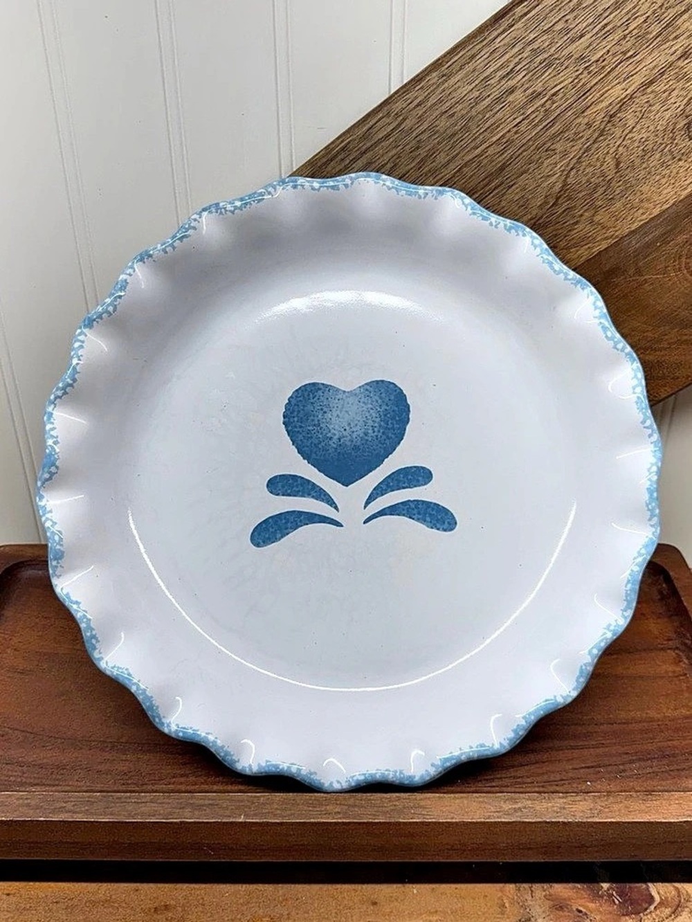Vintage Folk Craft Hearts Blue Spongeware Pie Plate